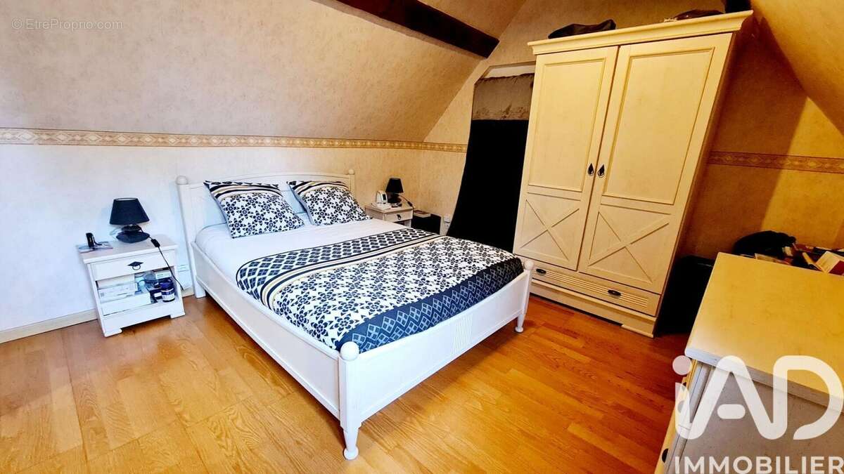 Maison 150 m² à Bonneville-La-Louvet  - photo 7