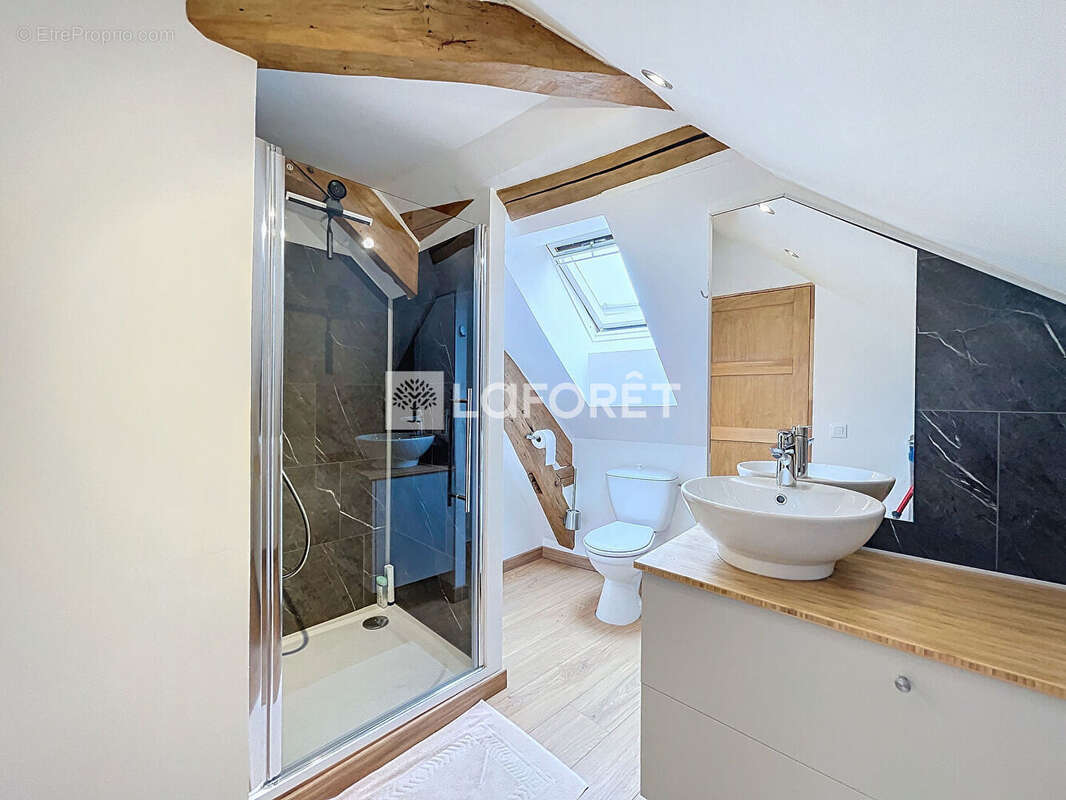 Appartement à MENNECY