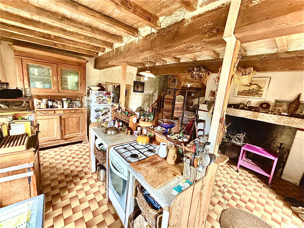 Maison à SAINT-SARDOS