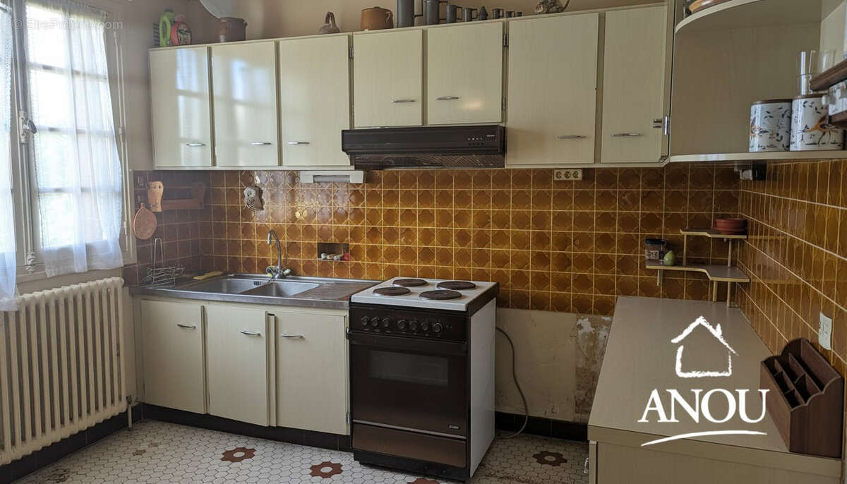 Maison familiale de 5 chambres proche des commodités - photo 2