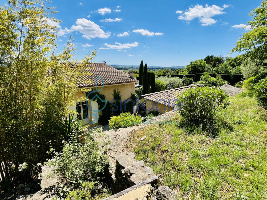 Maison à SERNHAC