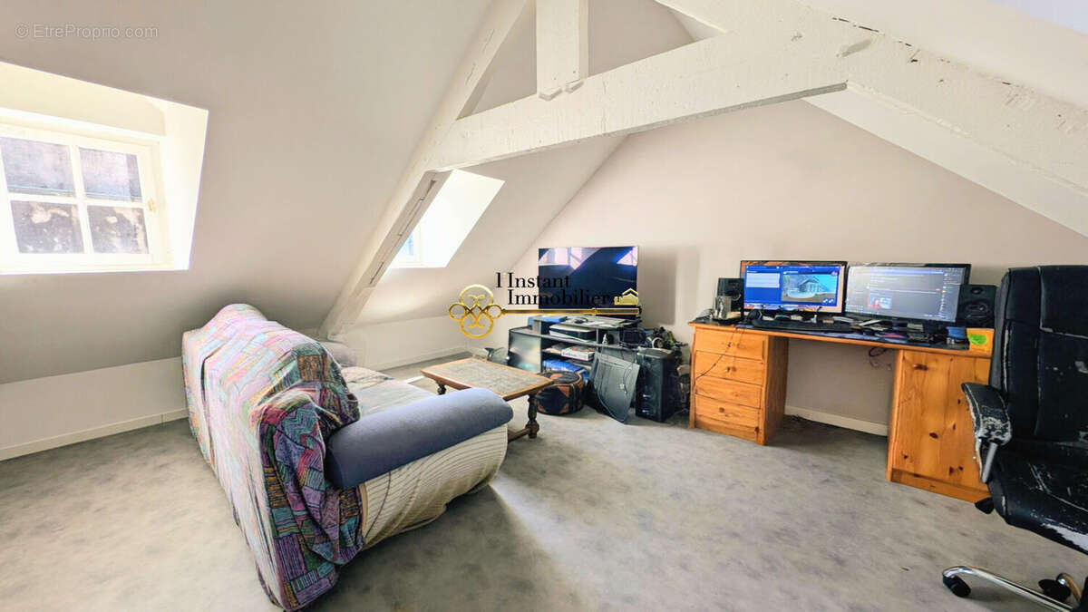 IMMEUBLE DE RAPPORT EN MONOPROPRIÉTÉ - Hypercentre Morlaix - 132 m² - Bonne rentabilité - photo 5