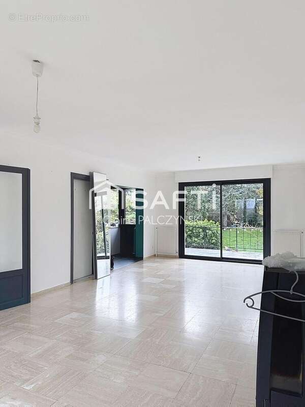 Photo 2 - Maison à CARVIN