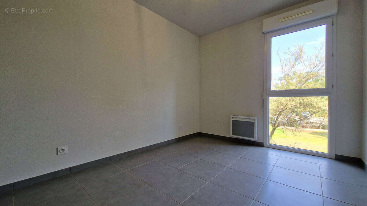Appartement Frejus 3 pièces 62.15 m2 terrasse et stationnement privatif - photo 7