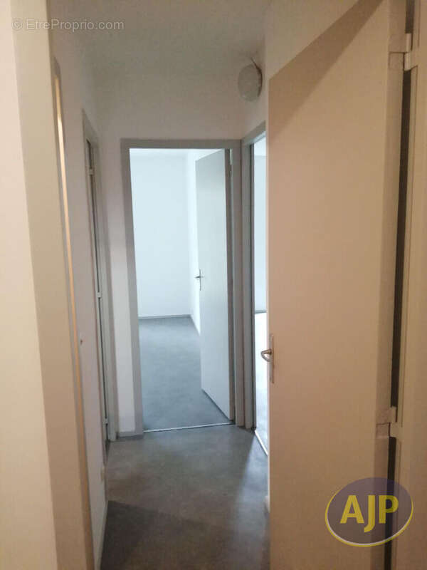 Appartement à SAINTES