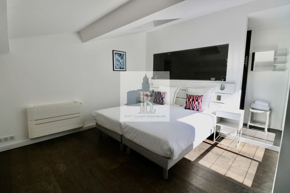 Rare dans le village de Saint-Tropez, appartement avec terrasse et 4 chambres - photo 5