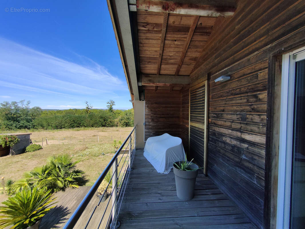 SECTEUR LANGON, Maison de Maître 1.7hectares - photo 2