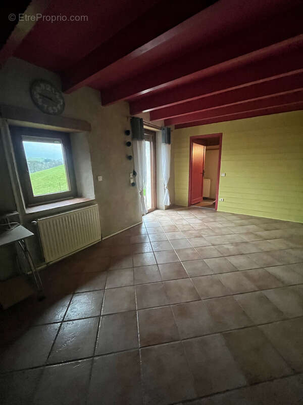 Maison à SAINT-CLEMENT-SUR-VALSONNE