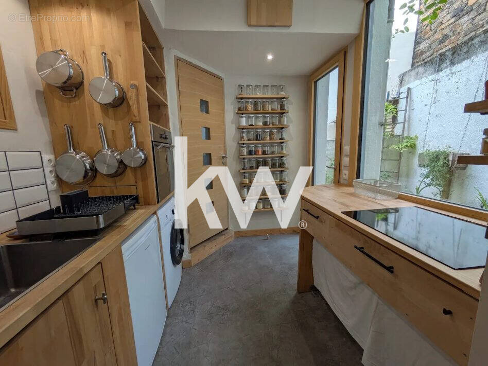 Appartement à SAINT-ETIENNE