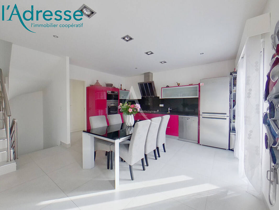 Maison à CHAMPIGNY-SUR-MARNE