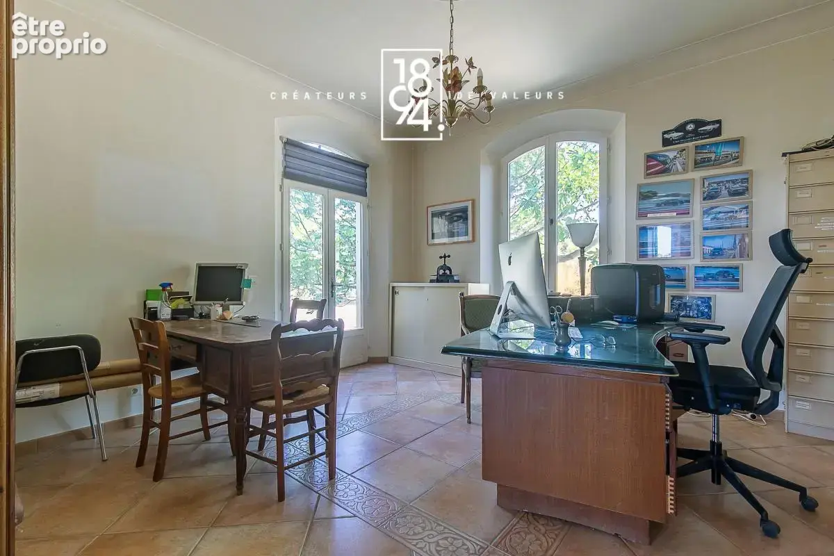 À vendre I Sud Luberon I Propriété I 1060m² - photo 15