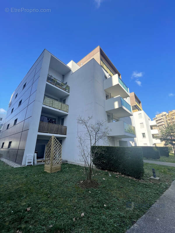 Appartement à LYON-7E