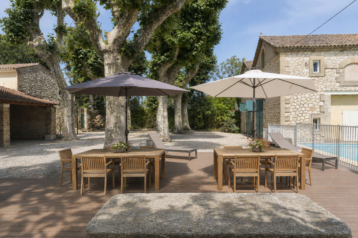 Maison familiale de 280 m2 sur 1500m2 de parcelle - photo 13