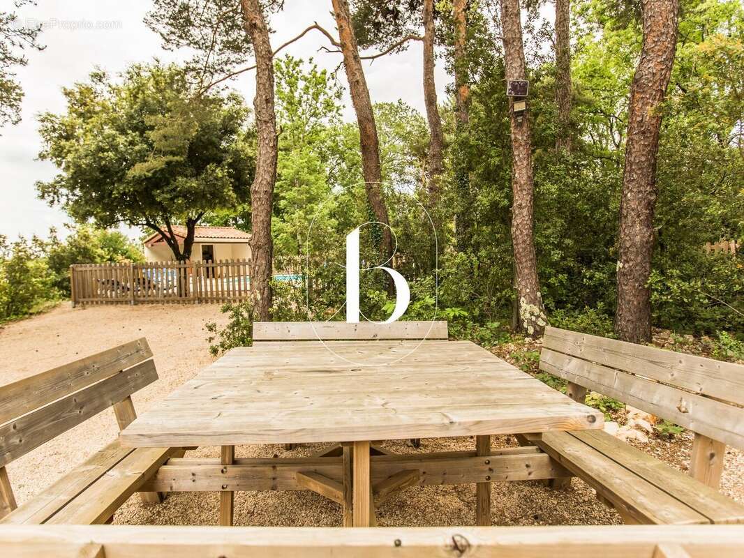 Maison à LABASTIDE-DE-VIRAC