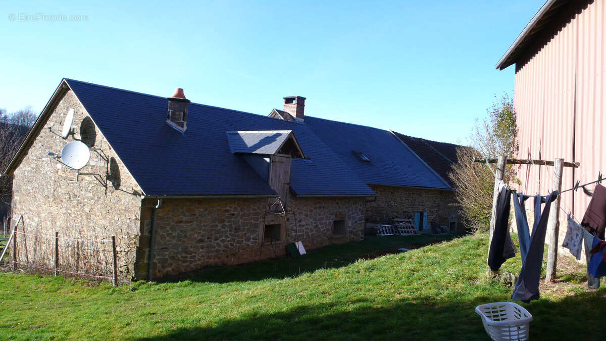 Maison à SUSSAC