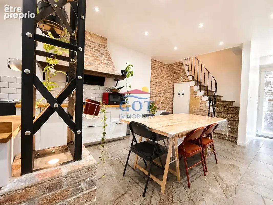 En exclusivité GOT Immobilier - Maison de ville R+1 de 101 m² - 4 chambres - Cour intérieure - photo 11