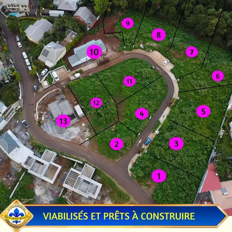 Terrain à SAINT-DENIS