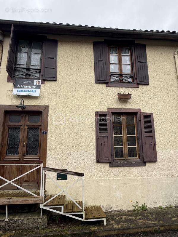 Maison à MIELAN