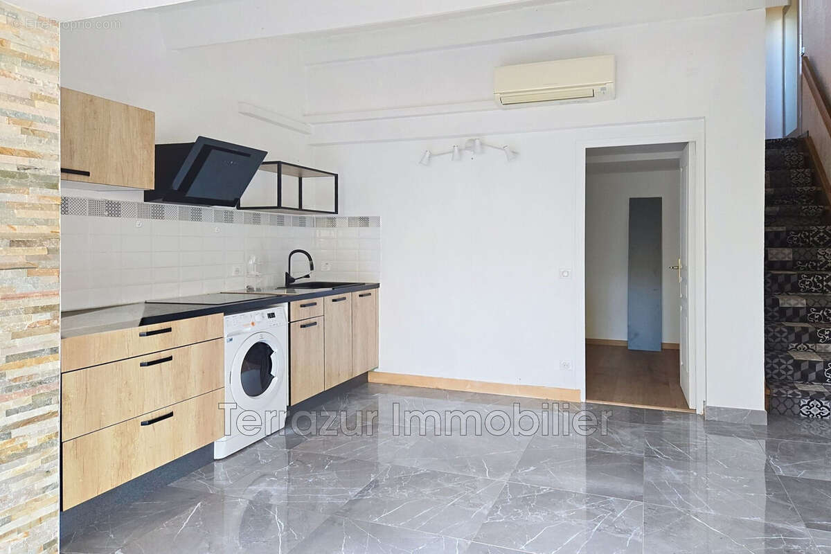 Maison 50 m² à Vallauris  - photo 4