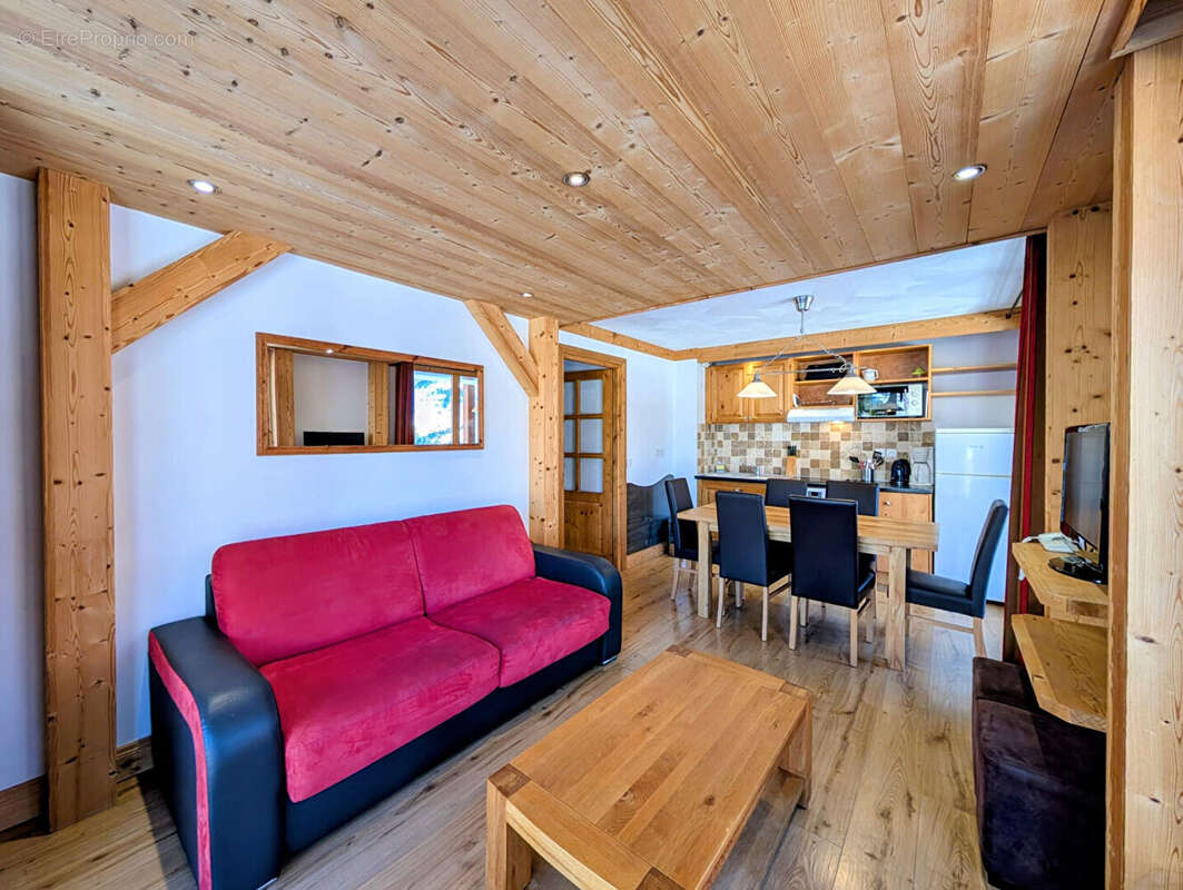 Appartement à LES CHAPELLES