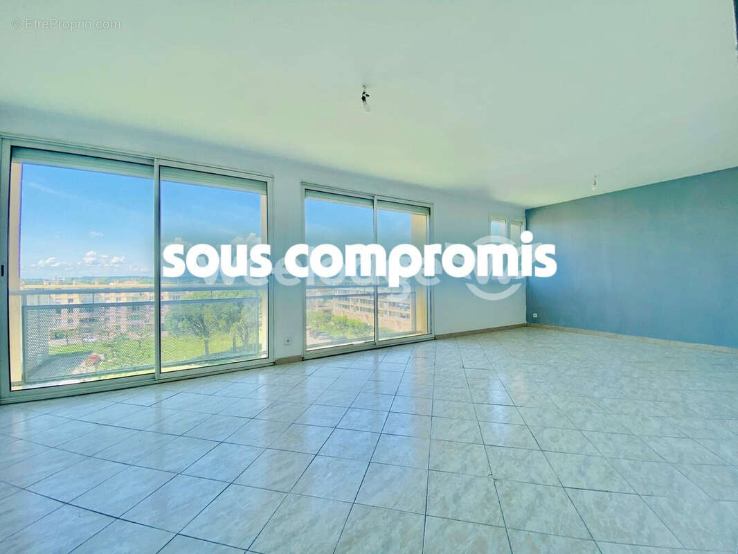 Appartement à LE PONTET