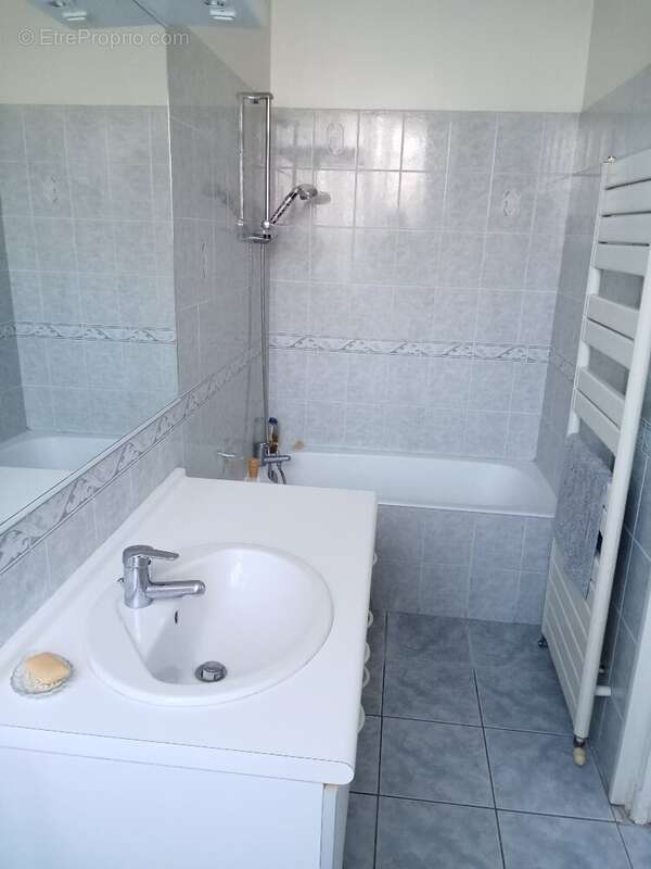 Appartement à GANGES