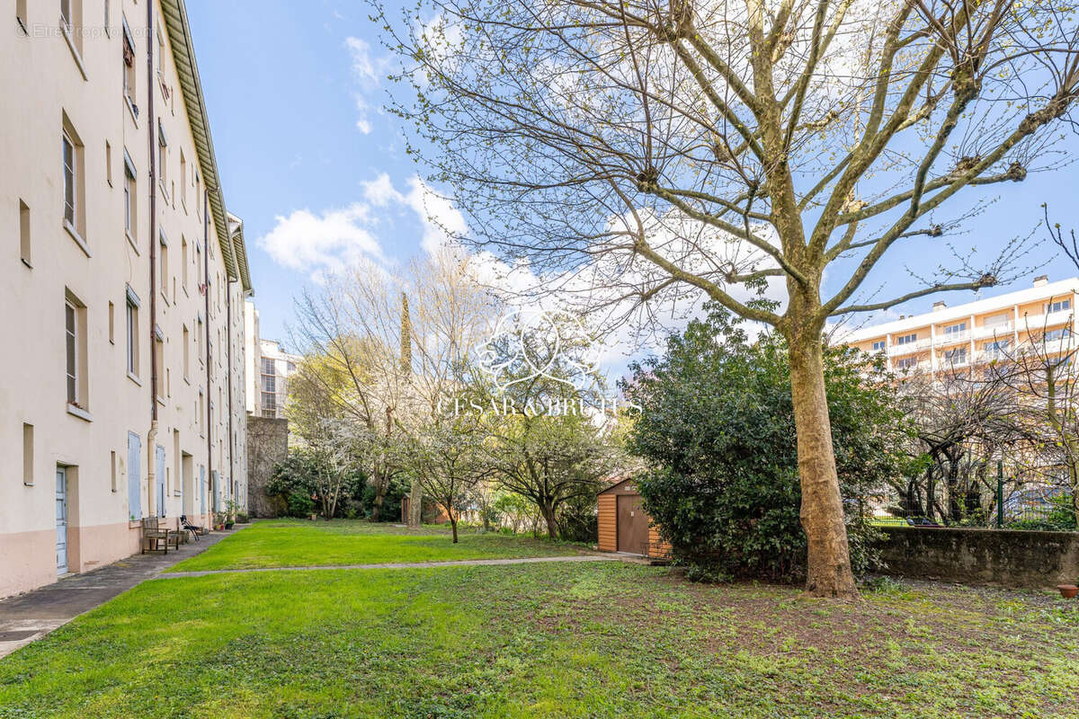 Appartement à VILLEURBANNE