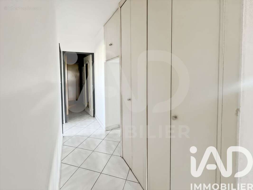 Photo 5 - Appartement à NIMES