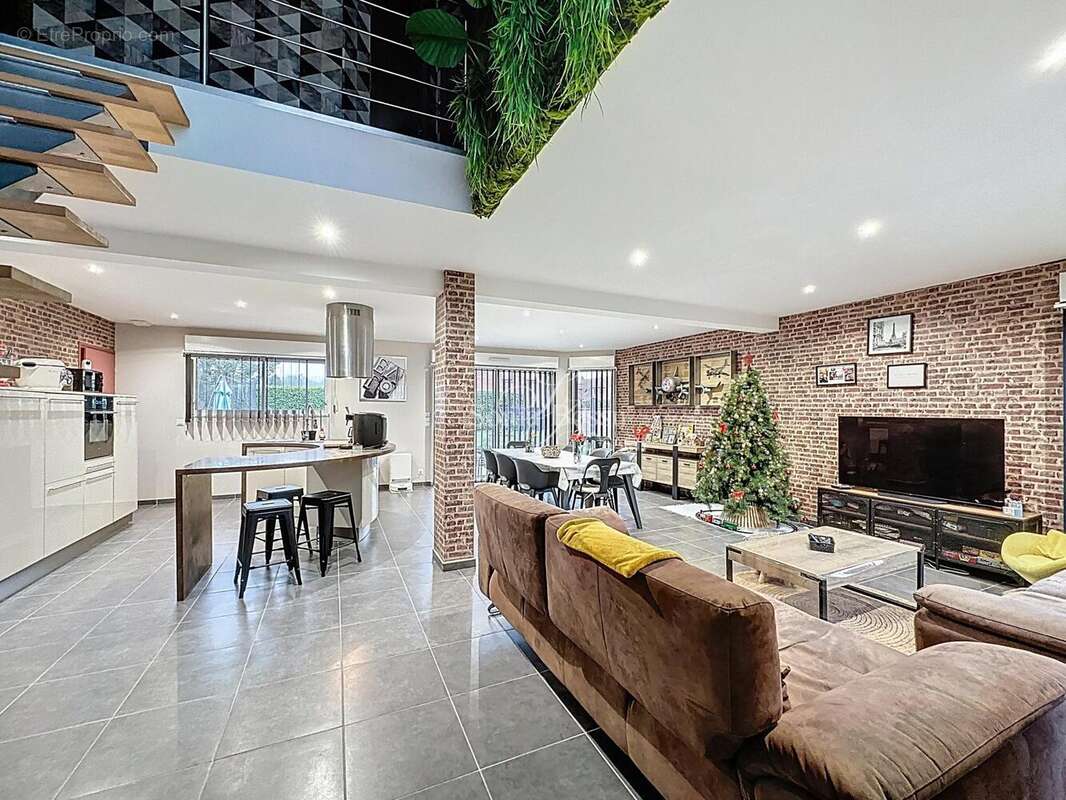 Photo 2 - Maison à VAUDRICOURT