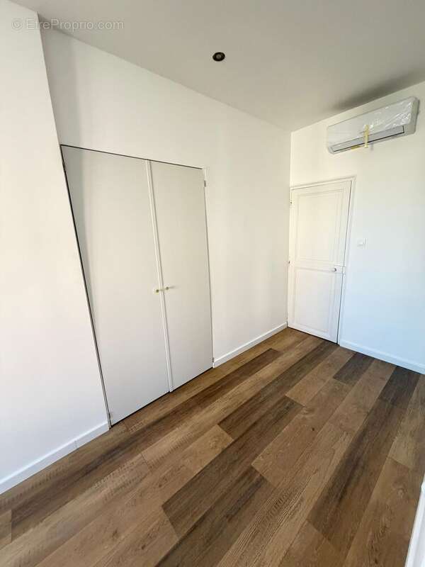 Appartement 27 m² à Marseille-7e  - photo 3