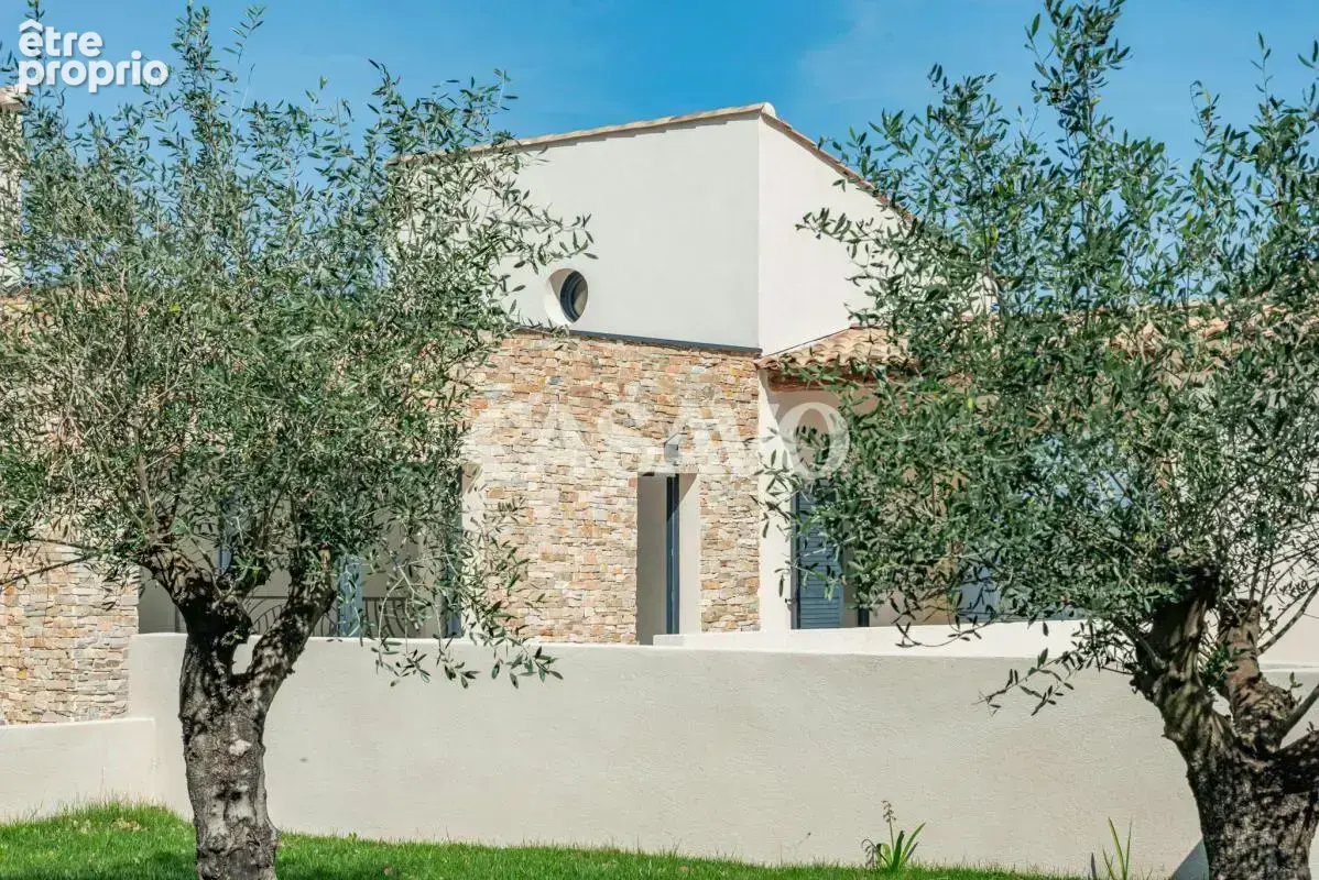 Vente Maison 10 pièces de 287m² - 13610 Le Puy-Sainte-Réparade - photo 5