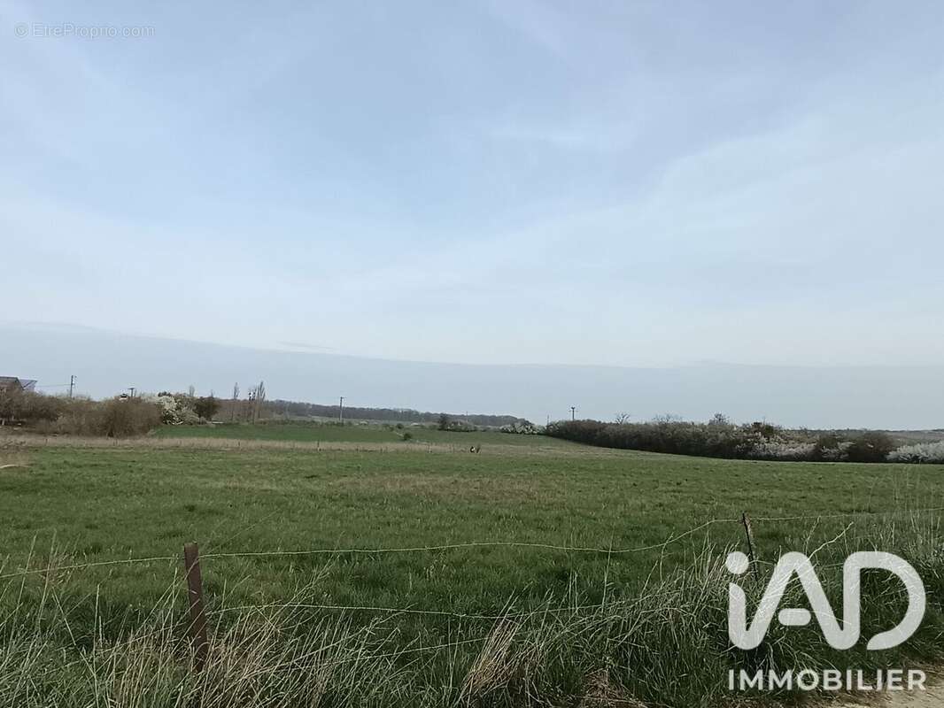 Terrain 7130 m² à Hageville  - photo 2