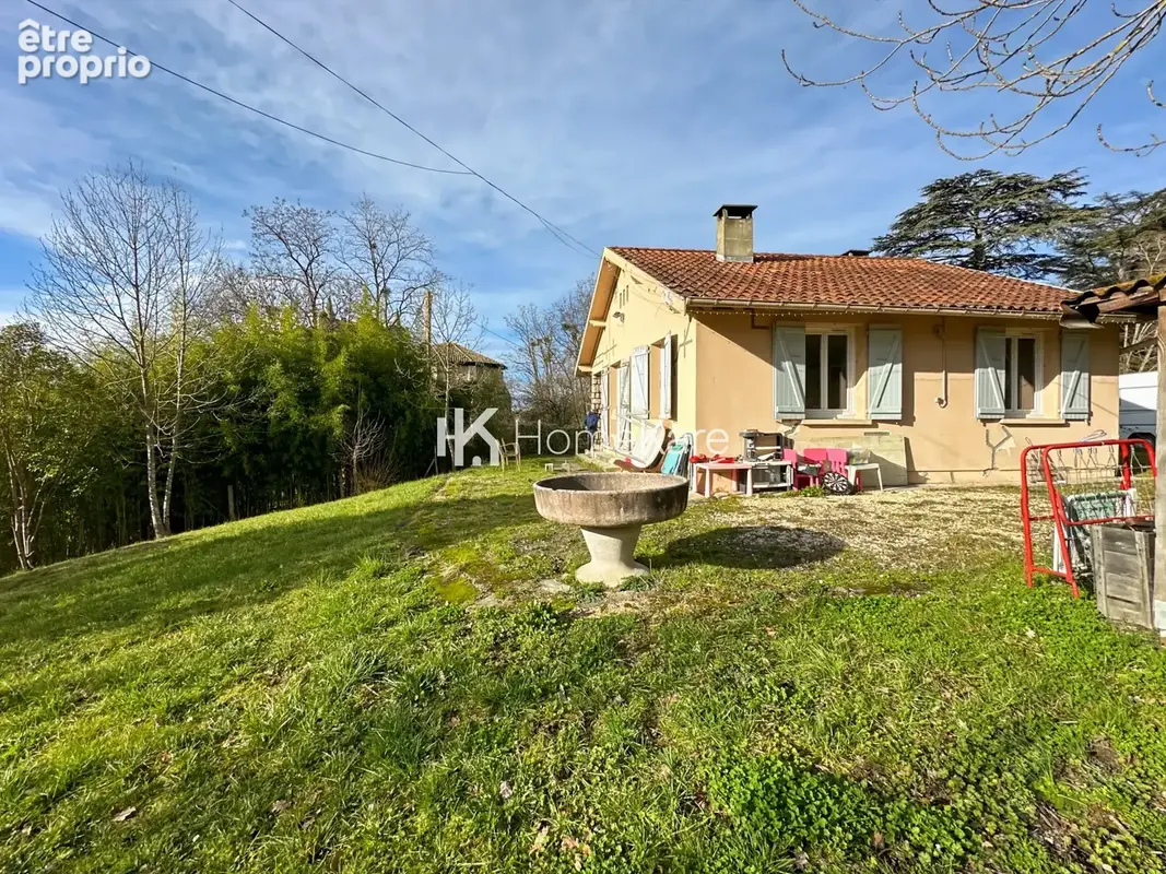 Maison à CAZERES