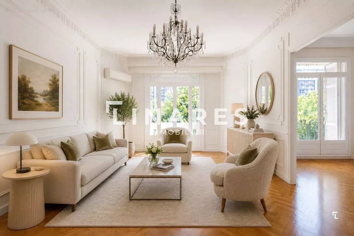Appartement à MARSEILLE-8E