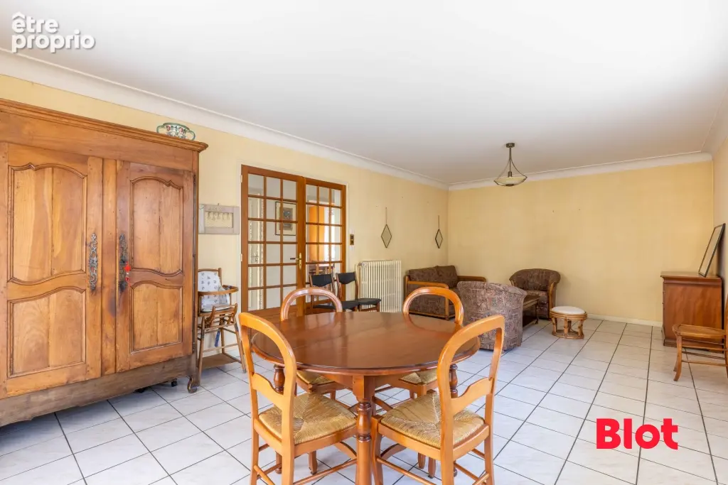 Maison 6 pièces 125 m² à vendre à Montfort-Sur-Meu (35160) - photo 4