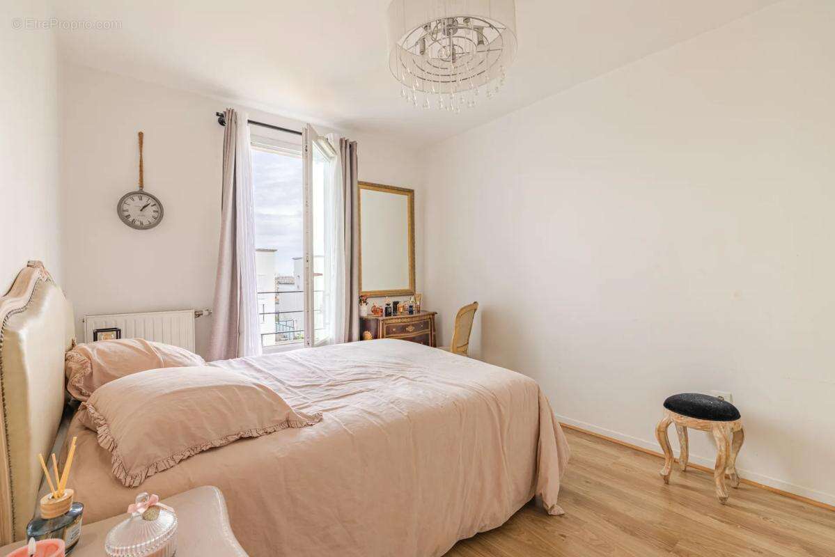 Appartement à STAINS