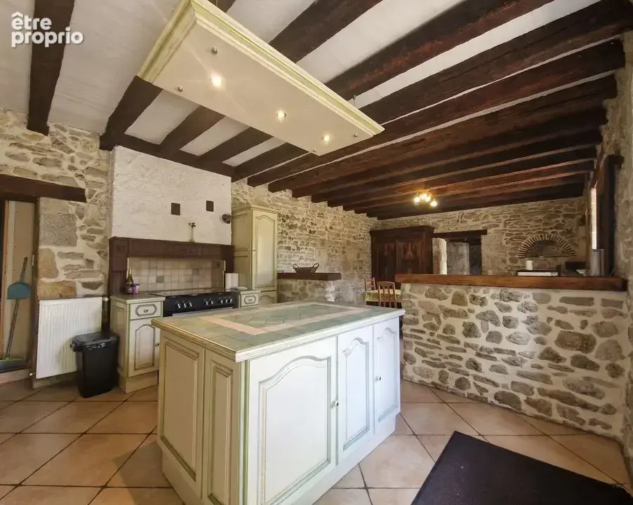 Maison 7 pièces 185 m² à vendre à Saint-Pourcain-Sur-Sioule (03500) - photo 4