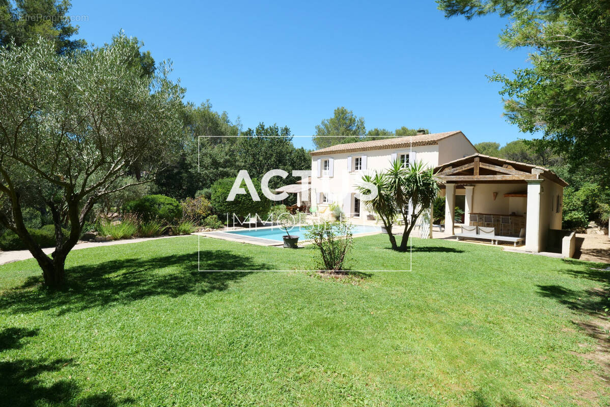 Maison à SALON-DE-PROVENCE