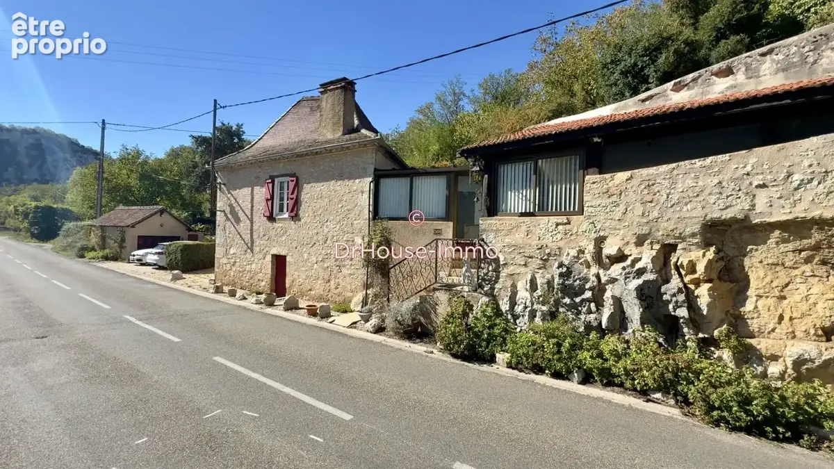 Maison à TOUR-DE-FAURE