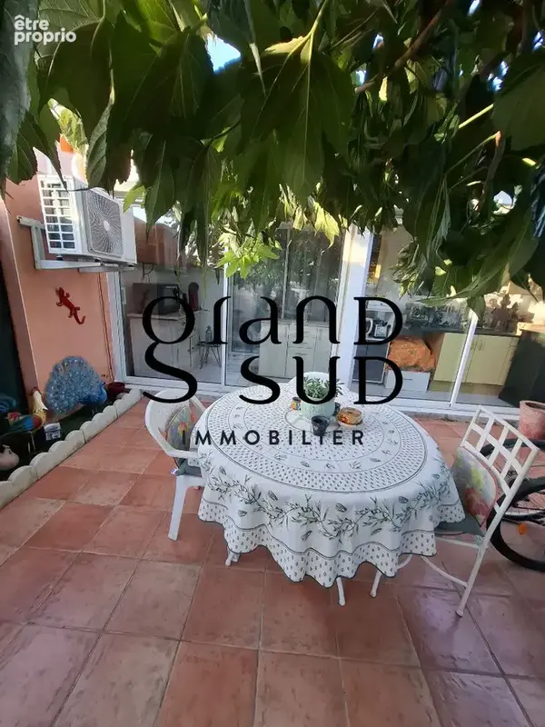 AIGUES-MORTES  Maison 3 pièces avec jardin privatif et parking dans résidence sécurisée - photo 2