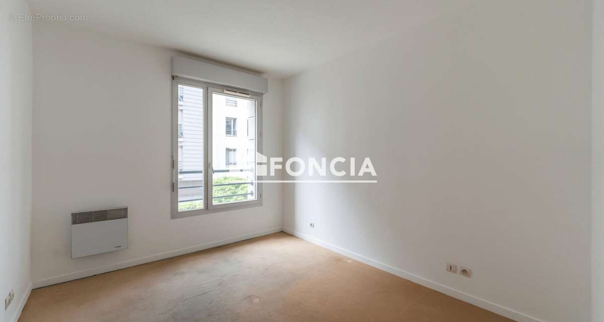 Appartement à PARIS-19E