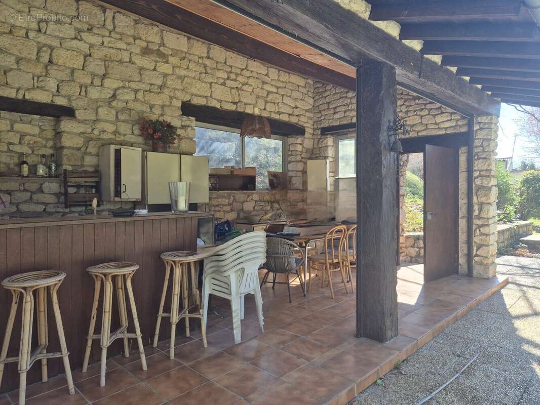 Maison à LESCURE-D&#039;ALBIGEOIS