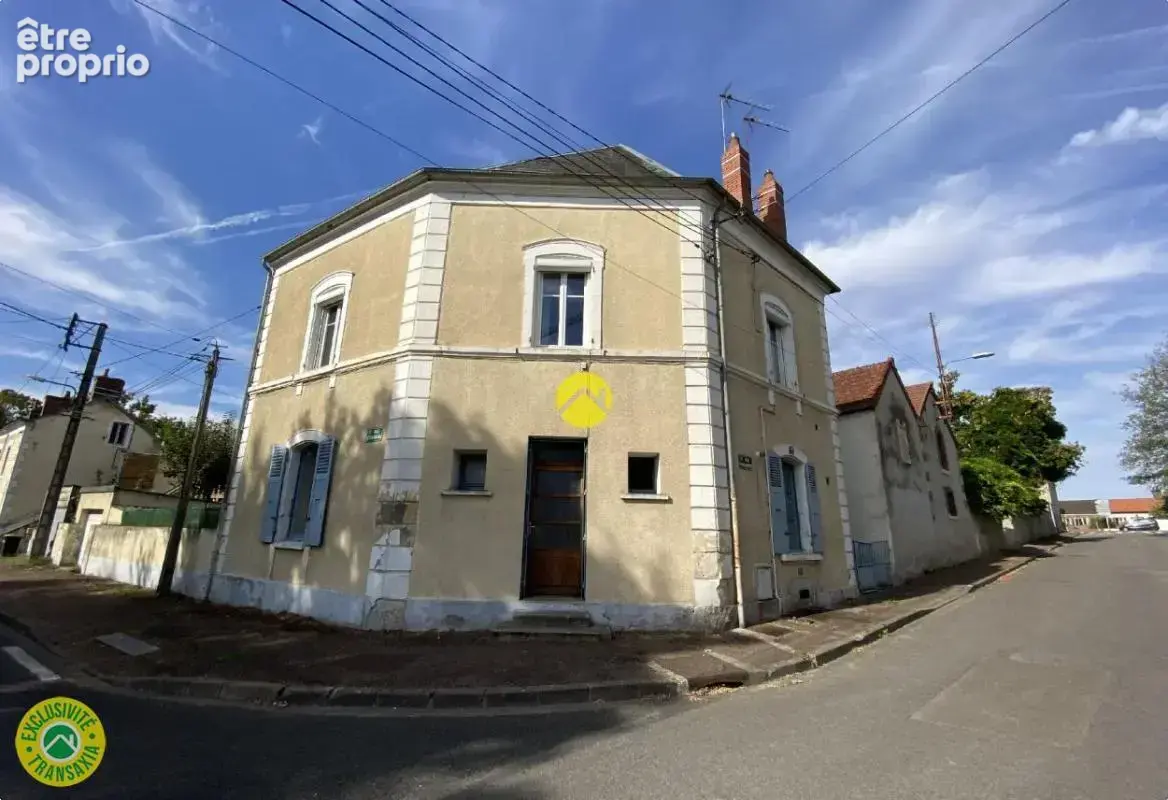 Appartement à FOURCHAMBAULT
