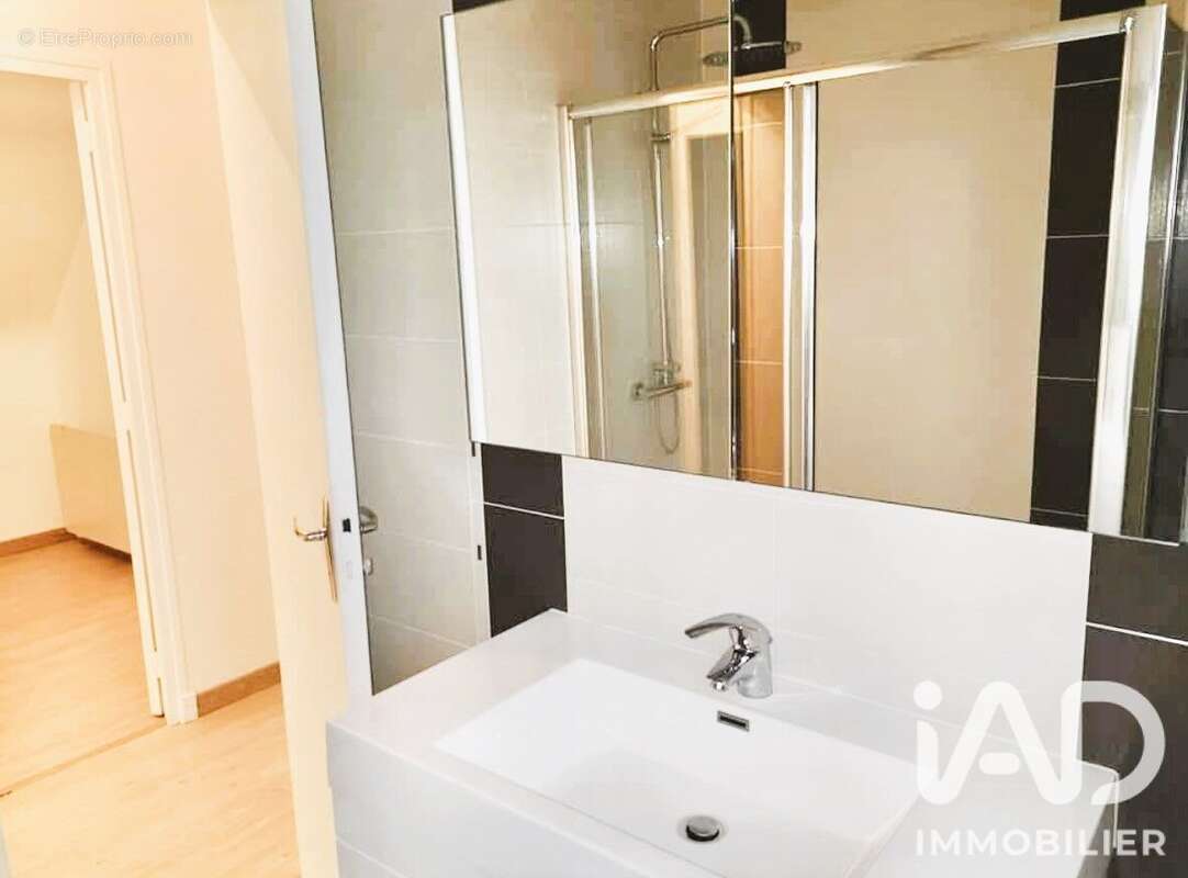 Photo 8 - Appartement à DESCARTES