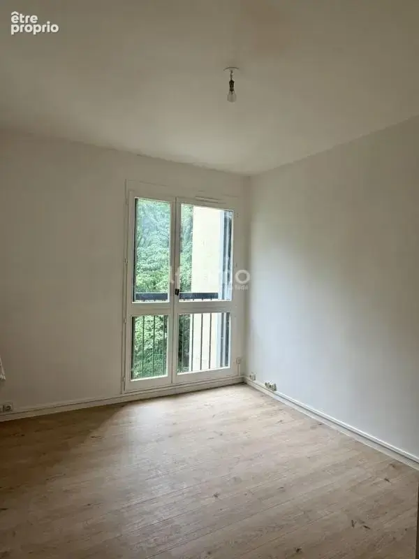 Appartement T4/T5 et son balcon - 13010 Marseille - photo 4
