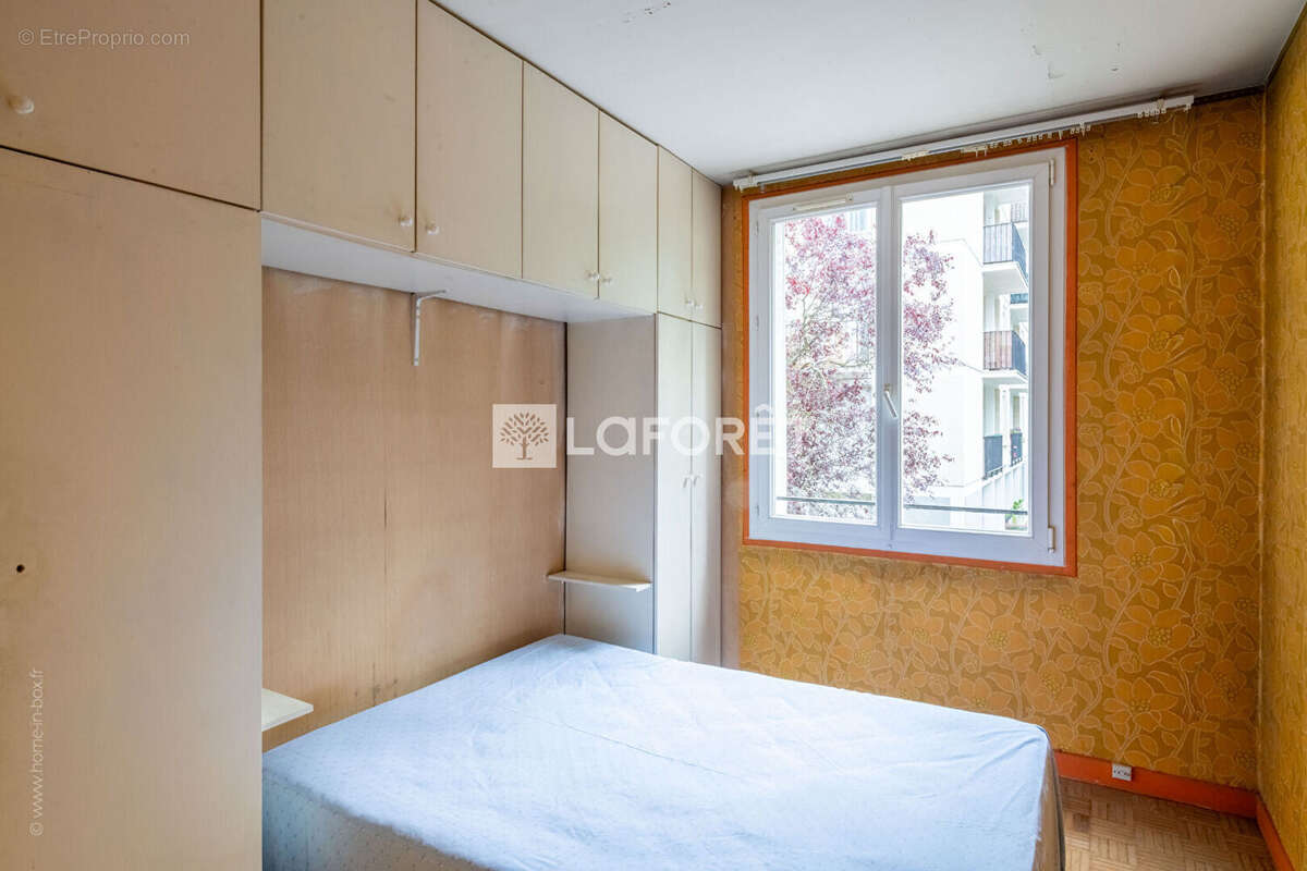 Appartement à LA CELLE-SAINT-CLOUD