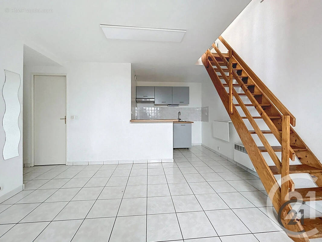 Appartement à MELUN