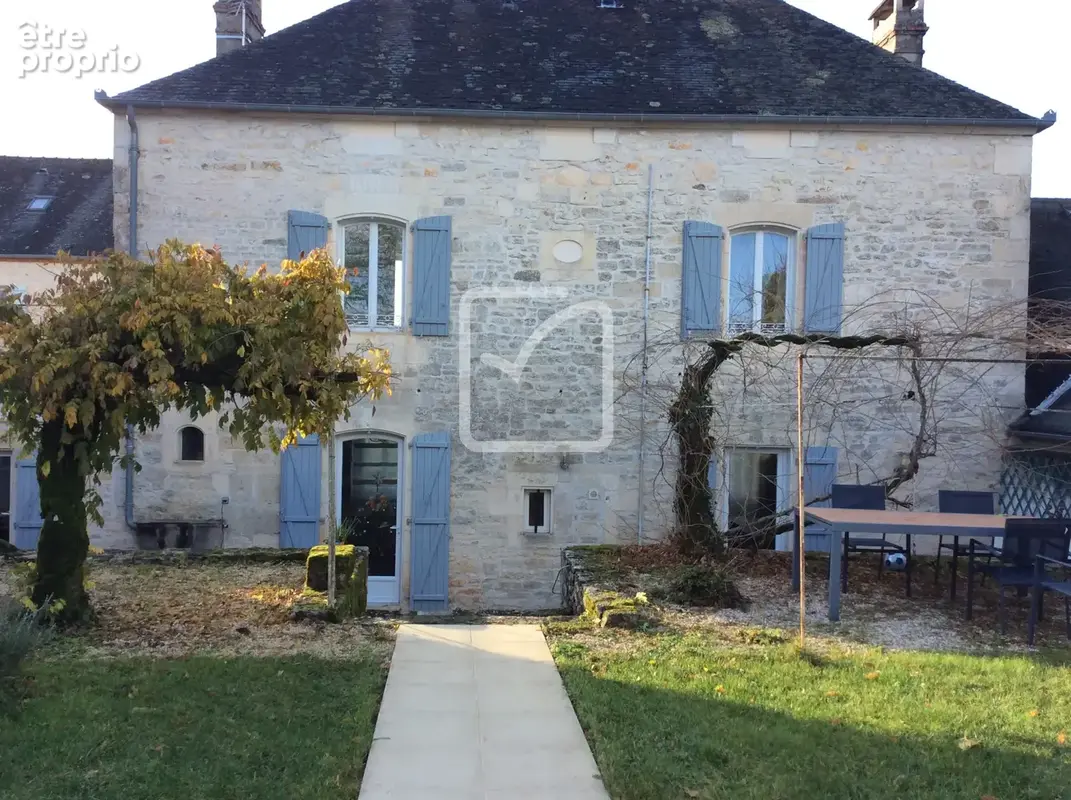 Ensemble en pierre - photo 2