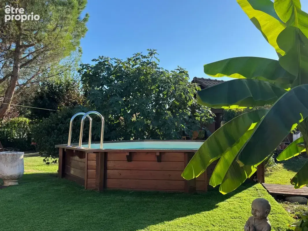Belle propriété familiale avec grand parc arboré de 1 600 m² - photo 4