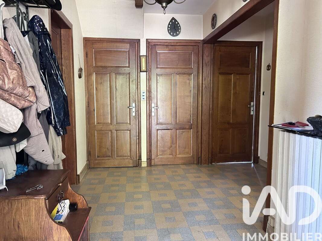 Maison 86 m² à Leucamp  - photo 7